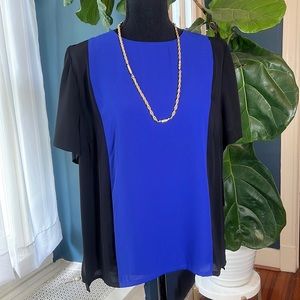 Vince Camuto NWT color block black and blue blouse, size L
